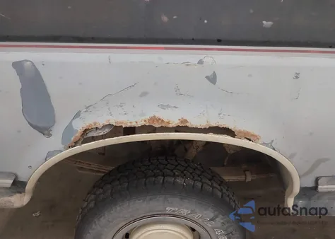 1989 Ford F150 from USA, damaged, VIN 1FTEF14N8KTB25600